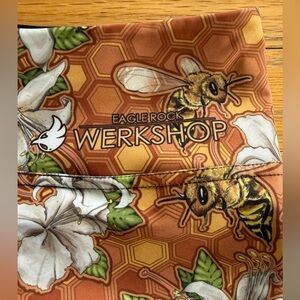 Eagle Rock Werkshop Triathlon Capri  Leggings ~ Honeybees Print ~ Size M